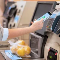 Magazinele își cheamă casierii înapoi. Comercianții care i-au eliminat au o problemă majoră - Foto: Freepik - Imagine cu rol ilustrativ
