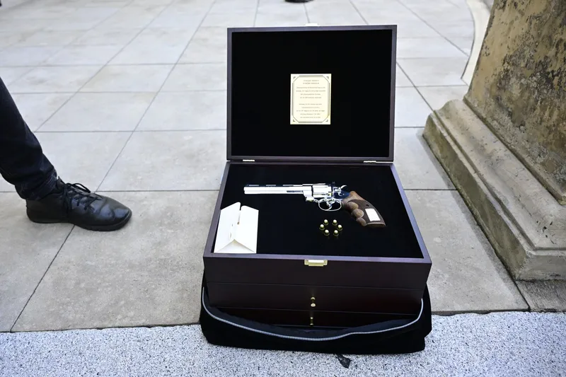 Secretele revolverului G&uuml;m&uuml;say .357 Magnum, dar lui Erdogan pentru liderii NATO - Foto: Profimedia Images (imagine cu rol ilustrativ)