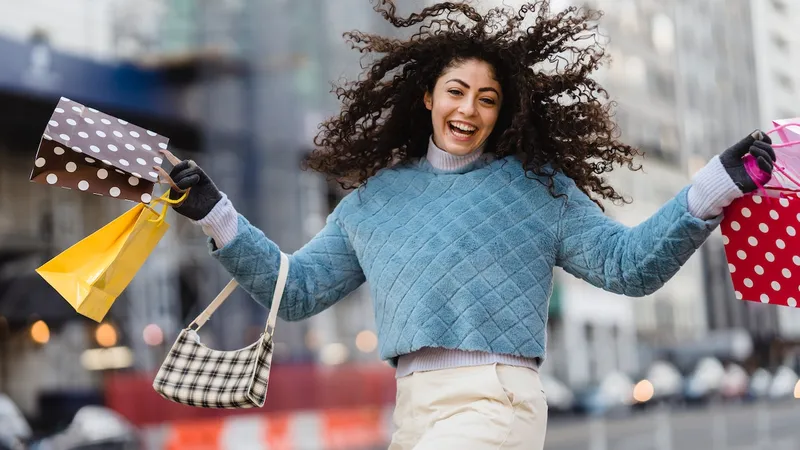 Românii se plâng de prețuri, dar piața de retail duduie. Vânzările doboară recordul din 2019 - Foto: pexels.com/Tim Douglas - Imagine cu rol ilustrativ