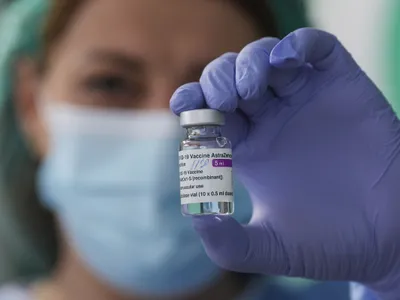 Goana după vaccin. București și 27 de județe, fără locuri libere / Inquam Photos / Octav Ganea