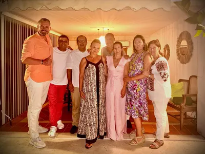 Dragoș Sprînceanp, alături de Ionuț Bârsan, Doris Mircea și ambasadorii Franței, Italiei și UE în Cuba Foto: Facebook/ Dragos Sprinceana