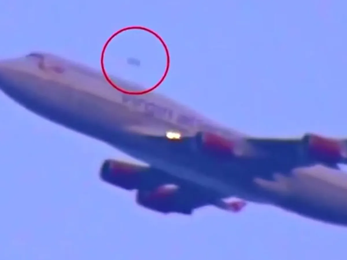 sursă  ufo sightings