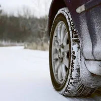 Ce spune RAR că trebuie să scrie pe cauciucurile mașinii iarna pentru a nu lua 2.900 lei amendă - Foto: Facebook/Registrul Auto Român Oficial