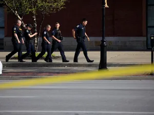 Atac armat într-o bancă din Louisville, Kentucky-Foto: LA Times