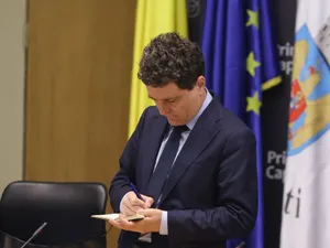Nicuşor Dan, la şedinţa extraordinară a CGMB - Foto: INQUAM PHOTOS/George Călin