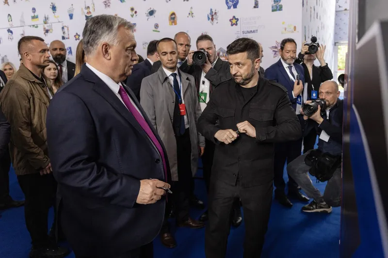 Orban &icirc;l acuză pe Zelenski că atacă Drujba, conducta de petrol  rusesc - Foto: Profimedia Images (imagine cu rol ilustrativ)