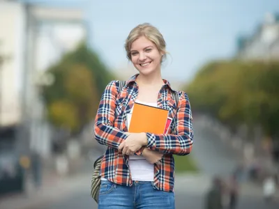 Studentă - Foto: Freepik