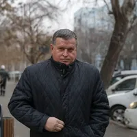 Din salariu de 900 €, Gutău junior face blocuri de zeci de milioane € în Vâlcea, unde tatăl e primar - Foto: INQUAM PHOTOS / Octav Ganea