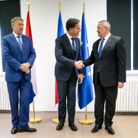 Premierul Regatului Ţărilor de Jos, Mark Rutte, Președintele Klaus Iohannis și Premierul Nicolae Ciucă- PROFIMEDIA IMAGES