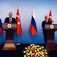 Serghei Lavrov s-a întâlnit cu omologul său turc, Mevlut Cavusoglu, la Ankara. -  Foto: Profimedia Images