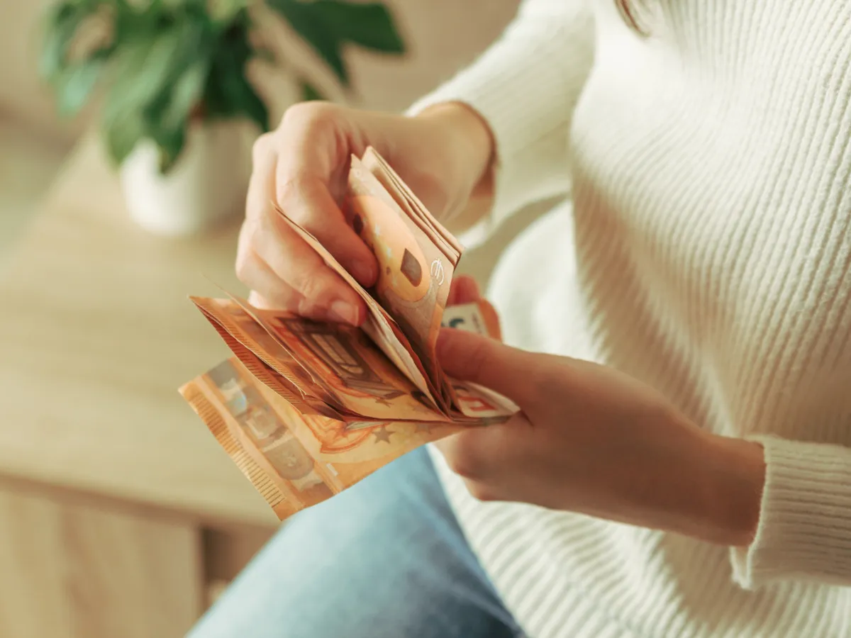 Tăierile de salarii nu sunt un scenariu nou la Universitatea Alexandru Ioan Cuza. Se repetă anul 2013