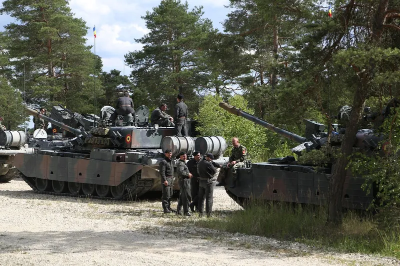 Vechiul tanc rom&acirc;nesc,  TR-85M1 Bizonul - Foto: Profimedia Images