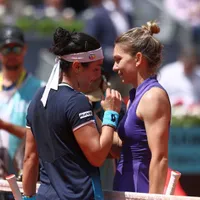 Simona Halep s-a înclinat în fața Onsei Jabeur în sferturile turneului WTA de la Madrid. / Foto: gsp.ro