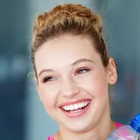 O persoană care se lasă de fumat va primi o reducere lunară la asigurare. Foto Getty Images
