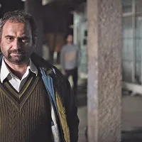 ADRIAN VĂNCICĂ deține rolul principal în filmul „Cadoul de Crăciun“ - Foto: Sorin Stuparu
