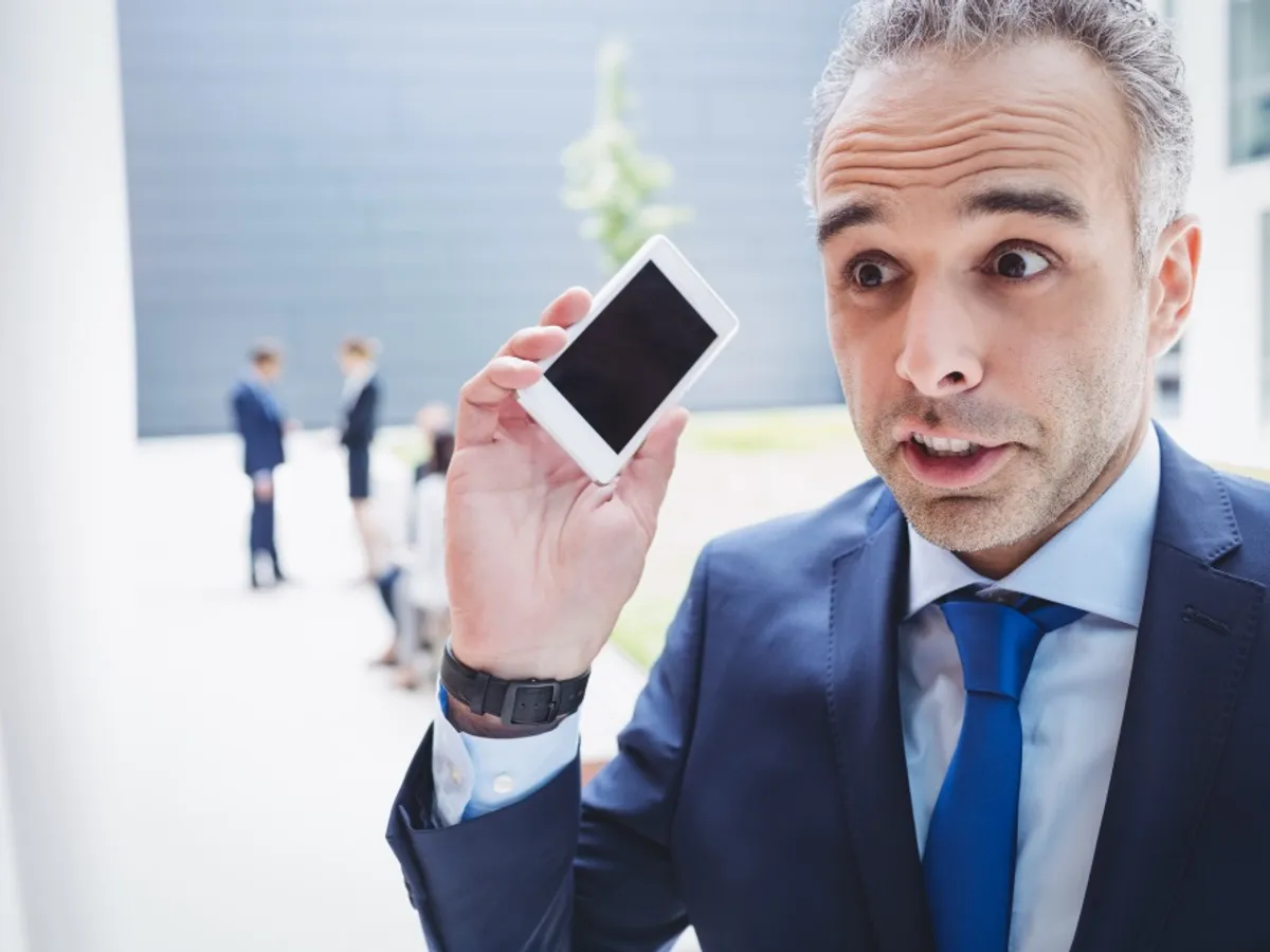 Telefonul închis nu mai este suficient ăentru a te apăra de hackeri - Foto: Freepik (rol ilustrativ)