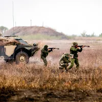 SUA și NATO sunt dispuse la negocieri cu Rusia. FOTO: Facebook