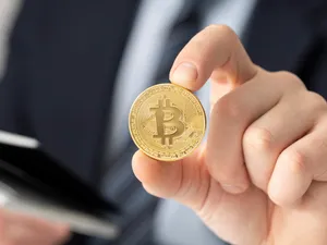 Bitcoin a depăşit 98.000 de dolari. Alegerea lui Donald Trump a influențat creșterea Foto: Freepik (fotografie cu caracter ilustrativ)