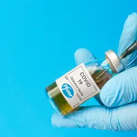 O italiancă, vaccinată la Toscana, din greşeală,  / pfizer.com