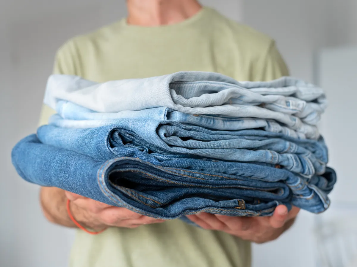 Blugi - Foto: Freepik (Imagine cu rol ilustrativ)