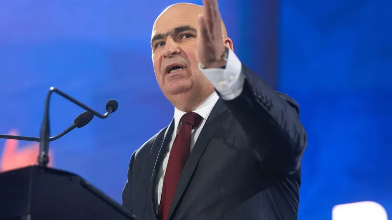 Bolojan, despre blocajul coaliției: „Dacă nu pot lua măsuri pentru stabilitatea României, plec” - Foto: Profimedia images
