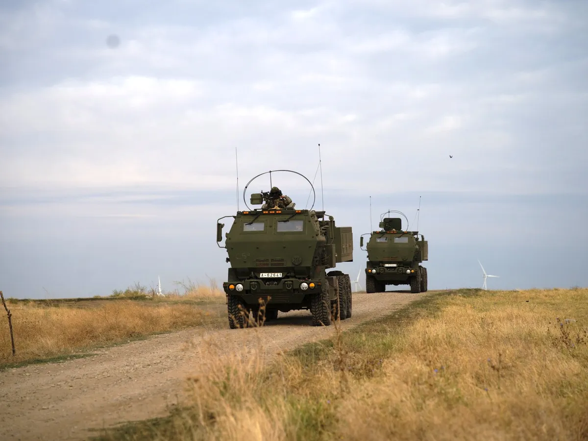 Militari români la antrenament
