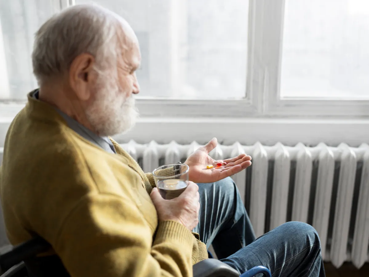 Aproape 2.000.000 de români stau în frig. Nu au bani să-și încălzească casa iarna. Și, facturile tot cresc