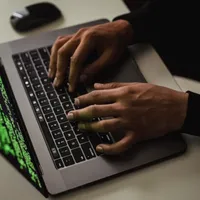 Cum au încercat hakerii să fure date folosind identitatea eMAG Foto: pexels.com - rol ilustrativ