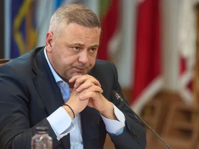 Ministrul Agriculturii, Florin Barbu, în conferinţă de presă - Foto: Profimedia Images