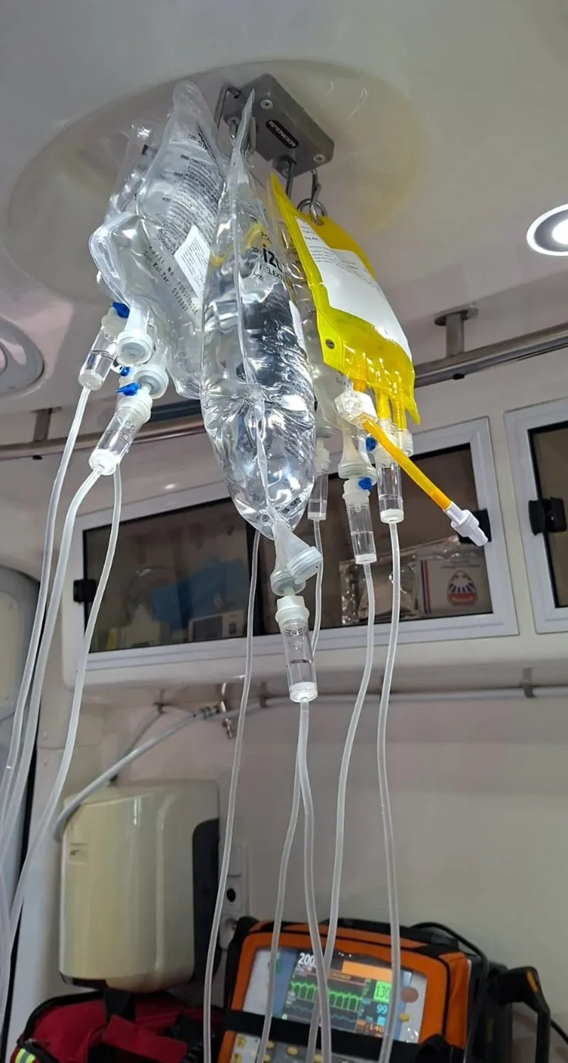 Aparatură medicală la bordul avionului Foto: arhiva personală