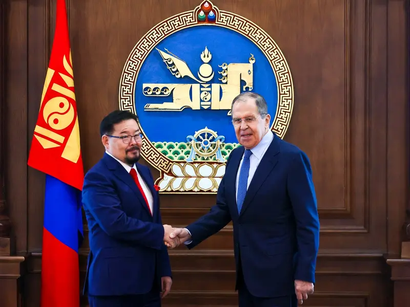 Vizita lui Serghei Lavrov are loc la invitaţia ministrului de externe Bui Thanh Son Foto: profimediaimages