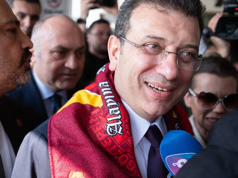 Primarul Istanbulului, Ekrem Imamoglu, neagă acuzaţiile, numindu-le "calomnii de neimaginat" - Foto: Profimedia Images