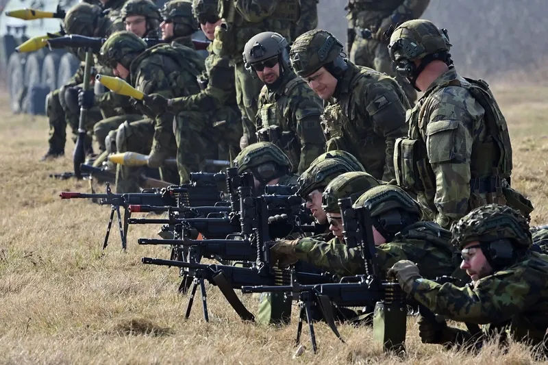Mai multe țări membre NATO desfășoară trupe pe Flancul estic - Foto: Profimedia Images (rol ilustrativ)