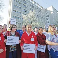 REACȚIE  Schimbările haotice din sistemul medical au fost prilejul a numeroase proteste în ultimii ani - Foto: INQUAM PHOTOS/ George Călin