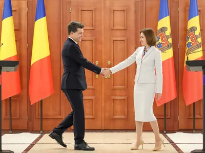 Preşedintele României, Nicuşor Dan, şi cel al R. Moldova, Maia Sandu - Foto: Profimedia Images