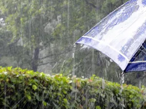 METEO Cod portocaliu de ploi în șase județe din țară, în orele următoare. Avertizare nowcasting - Foto: Arhiva