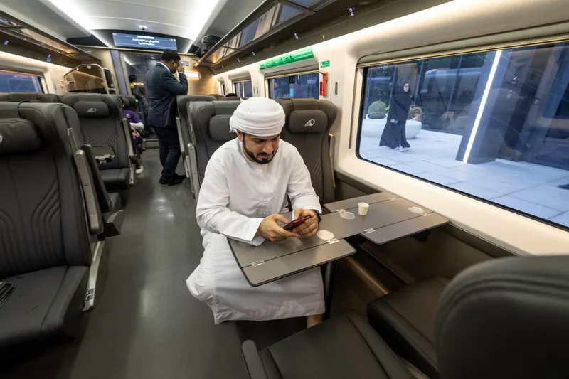Primul tren care străbate EAU - Foto: Profimedia Images