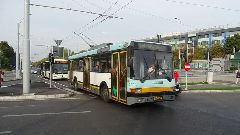 Troleibuz ASTRA 415 T. / Foto: railnet.ro