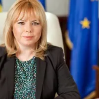 Anca Dragu a fost aleasă președinte al Senatului pe întreaga perioadă parlamentară. FOTO: Facebook