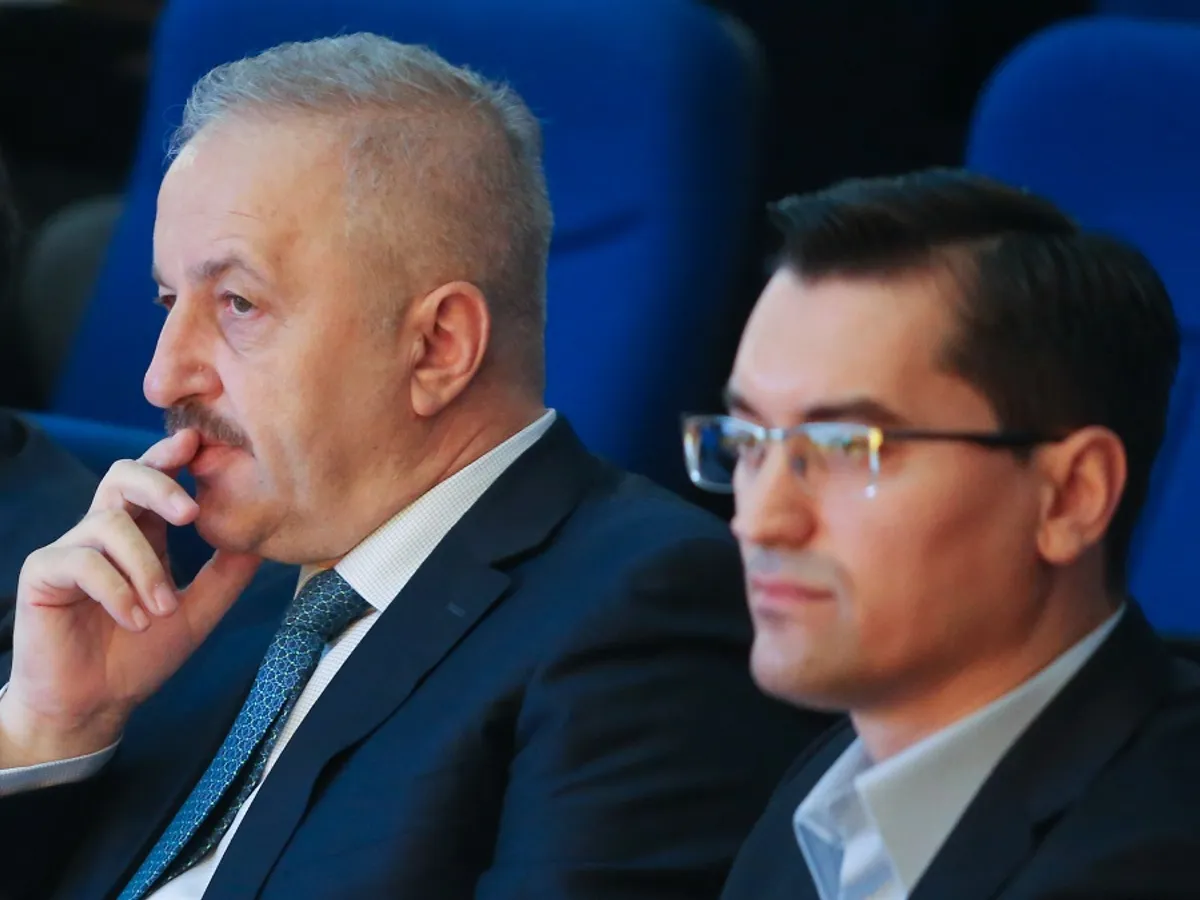 Vasile Dâncu este unul dintre apropiații lui Răzvan Burleanu care ar fi avut de câștigat de pe urma FRF Foto: INQUAM Photos/George Călin