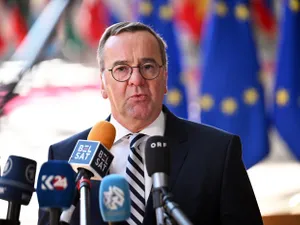 Avertismentul ministrului german al Apărării: Putin nu vrea pace în Ucraina. Trebuie să acționăm dur - Foto: Profimedia images