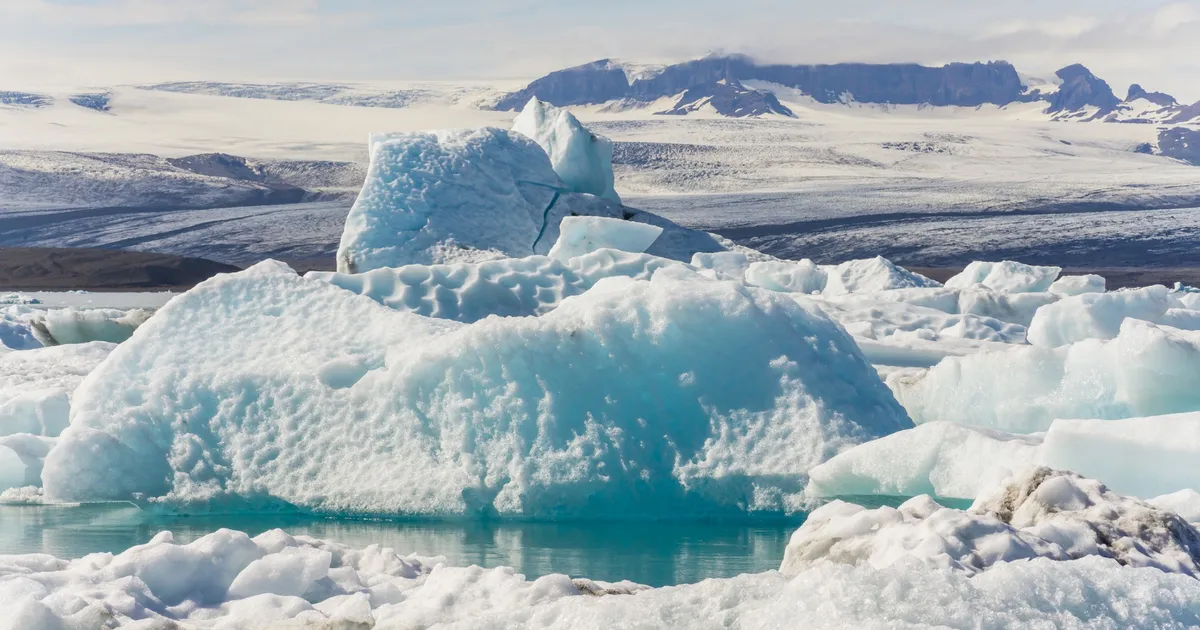 Oamenii de știință au găsit scurgeri de gaz metan prin fisurile create pe fundul mării în Antarctica – Newsweek România