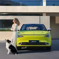 Chinezii de la Dongfeng lansează în Europa o mașină electrică mai ieftină ca Dacia Spring. Cât costă - Foto: Dongfeng