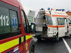 Accident mortal pe Valea Oltului, după ce un TIR și un autoturism s-au ciocnit violent - Foto: Facebook/Ambulanța - Caracter ilustrativ