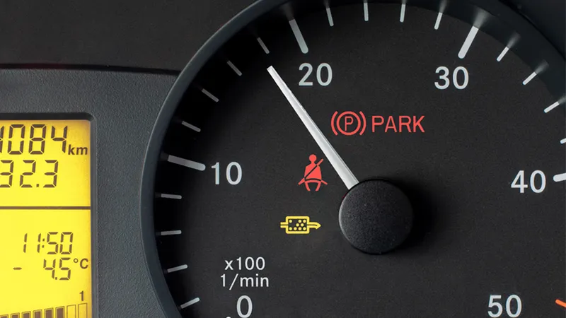 Ce trebuie să facă șoferul de mașină diesel dacă s-a aprins martorul DPF? Altfel, se strică motorul - Foto: pmmonline.co.uk