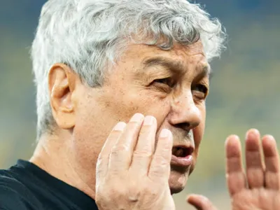 Neverosimil: Mircea Lucescu a fost surprins în imaginea serii, pe holul stadionului, după eșecul României de la Zenica