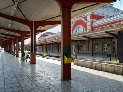Trenul Cluj-București a stat blocat într-o gară timp de 3 ore. Pasagerii au fost transferați Foto: Freepik (fotografie cu caracter ilustrativ)