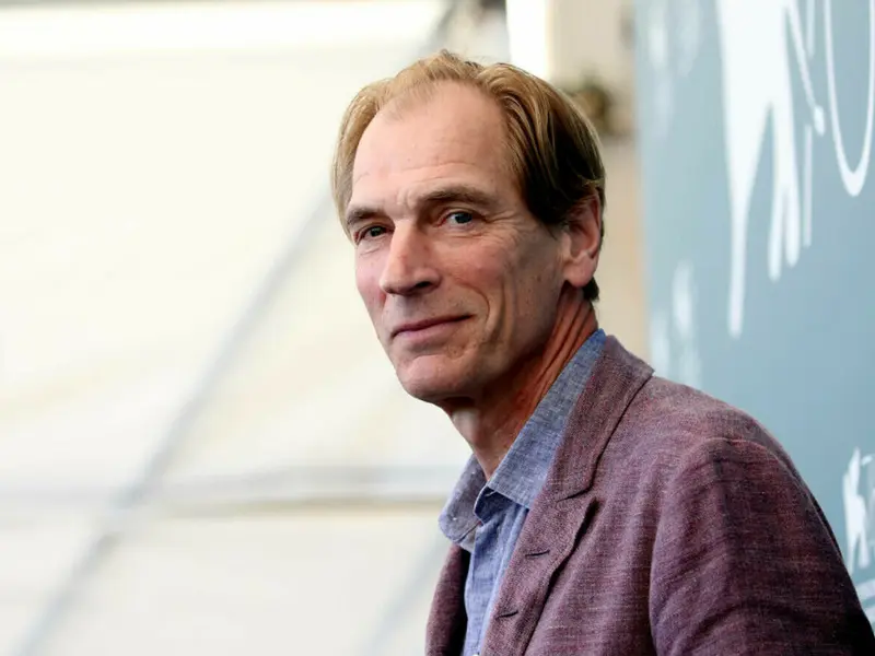 Se reiau căutările actorului Julian Sands, care a dispărut în urmă cu 5 luni pe muntele California - Foto: Arhivă