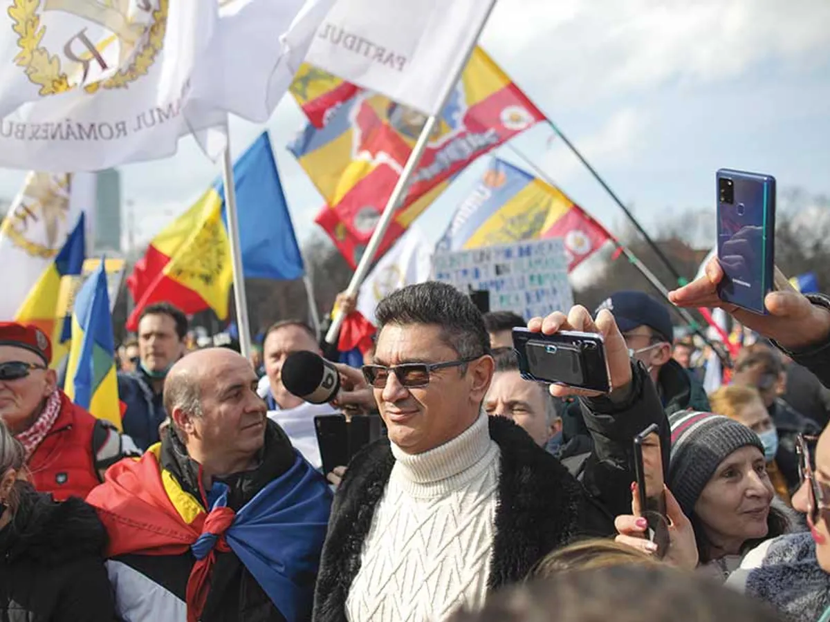 Luis Lazarus se agață de orice îi aduce notorietate - FOTO: INQUAM PHOTOS/ Octav Ganea