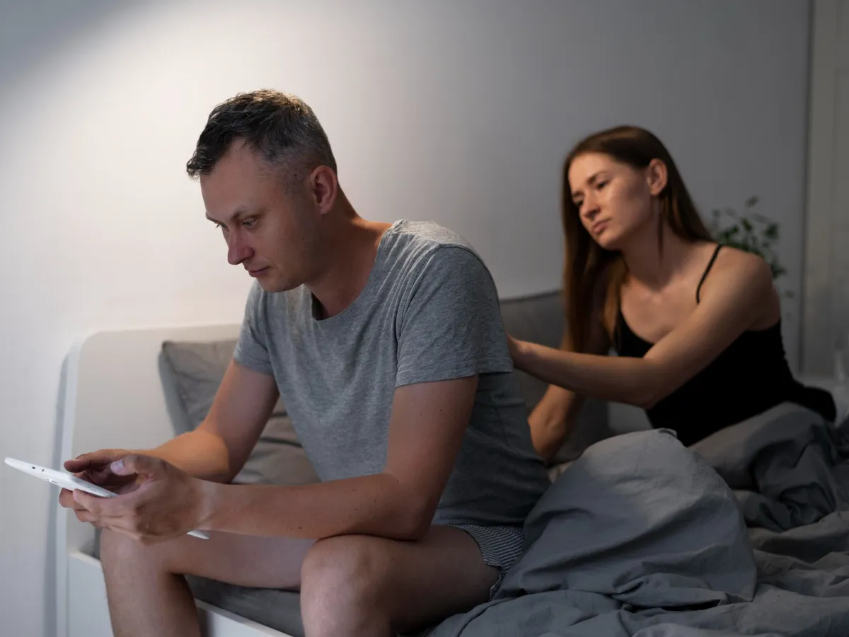 Un avocat de divorț spune ce meserii au cei care înșală cel mai des. Semne că partenerul e infidel - Foto: Freepik (Imagine cu rol ilustrativ)